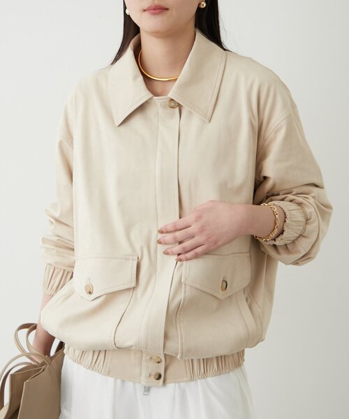 LOUNGEDRESS（ラウンジドレス）の「フェイクスウェードブルゾン（ブルゾン・レディース・キャメル/アイボリー・FREE）」の6枚目の写真