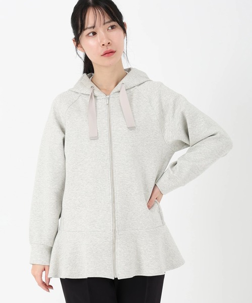 STRAWBERRY-FIELDS（ストロベリーフィールズ）の「ライズダンボール_ペプラムヘムパーカー（パーカー・レディース・ライトグレー/ブラック/オフホワイト・2）」の3枚目の写真