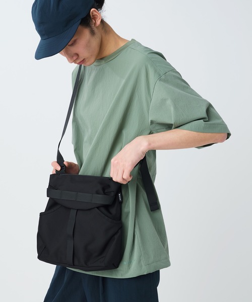 Snow Peak（スノーピーク）の「Snow Peak / Recycled Cordura Shoulder Bag  リサイクルコーデュラショルダーバッグ（ショルダーバッグ・メンズ・ブラウン/ブラック・ONE SIZE）」の3枚目の写真