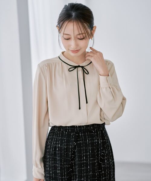 COHINA(コヒナ)の「バイカラーリボンブラウス 【低身長・小柄女性】(シャツ/ブラウス・レディース・ホワイト/ベージュ・ONE SIZE)」の15枚目の写真