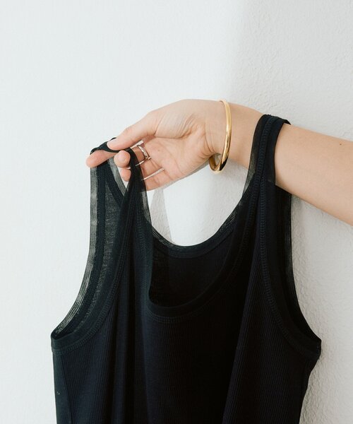 RIVE DROITE（リヴドロワ）の「【フェミニンなムードを演出】チュールリブタンクトップ（キャミソール・レディース・オフホワイト/サックスブルー/ブラック/ピンク・FREE）」の20枚目の写真