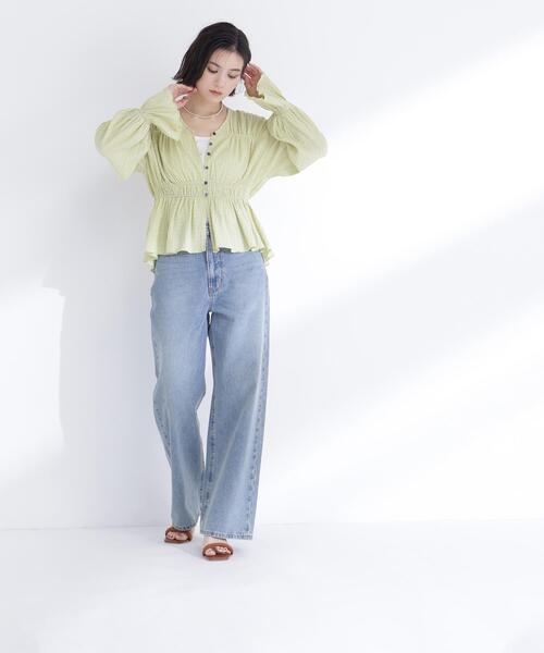 NATURAL BEAUTY BASIC（ナチュラルビューティーベーシック）の「◇Ｖネックギャザーブラウス（シャツ/ブラウス・レディース・ライトグリーン/ブラック/オフホワイト・FREE）」の12枚目の写真