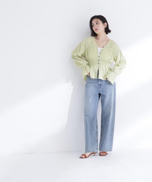 NATURAL BEAUTY BASIC（ナチュラルビューティーベーシック）の「◇Ｖネックギャザーブラウス（シャツ/ブラウス・レディース・ライトグリーン/ブラック/オフホワイト・FREE）」の16枚目の写真