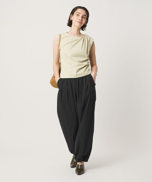 BEAUTY&YOUTH UNITED ARROWS(ビューティーアンドユースユナイテッドアローズ)の「コットンナイロン バルーンパンツ ウォッシャブル(その他パンツ・レディース・ダークグレー/オリーブ/クリーム/ライトブルー/ブラック・XS/S/M)」の11枚目の写真