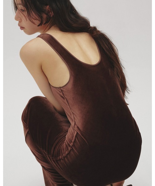 TODAYFUL（トゥデイフル）の「Velour Pencil Dress（ドレス・レディース・ブラウン/ブラック・36inch/38inch）」の13枚目の写真