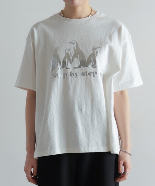 NOMBRE IMPAIR(ノンブルアンペール)の「ペンギン箔プリント 半袖TEE(Tシャツ/カットソー・レディース・ホワイト/チャコールグレー・FREE)」の10枚目の写真