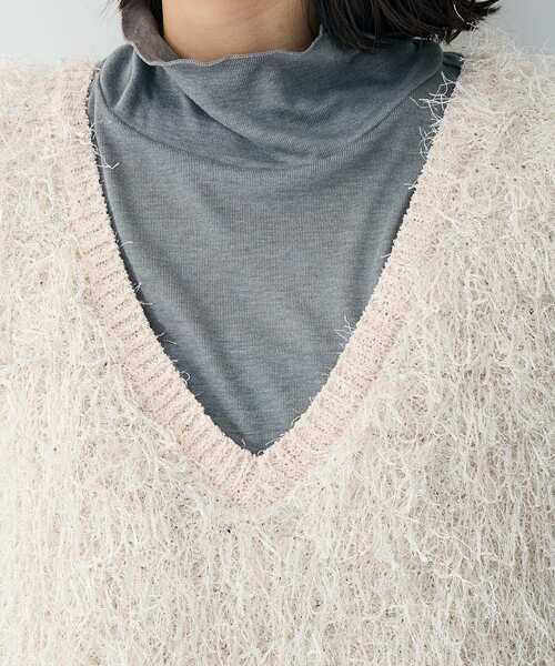 Green　Parks（グリーンパークス）の「ラメ入り毛足ニットベスト（ベスト・レディース・ホワイト系その他2/グレー・FREE）」の10枚目の写真