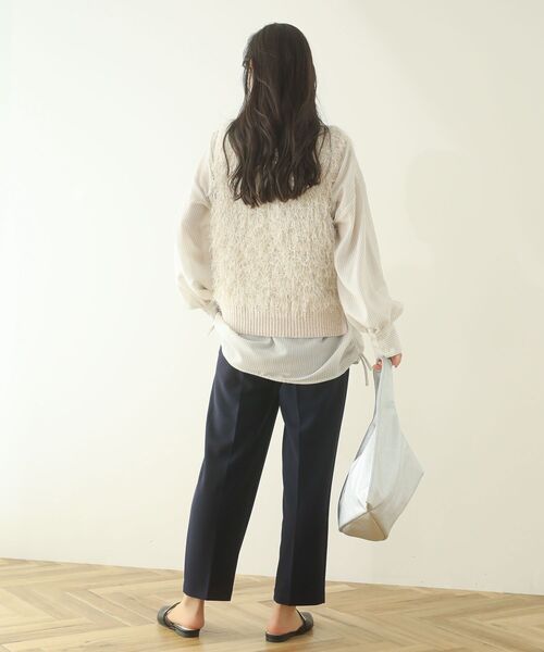 Green　Parks（グリーンパークス）の「ラメ入り毛足ニットベスト（ベスト・レディース・ホワイト系その他2/グレー・FREE）」の15枚目の写真