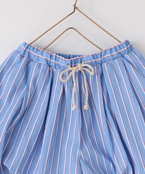 LOWRYS FARM（ローリーズファーム）の「ストライプバルーンショートパンツ　640737（その他パンツ・キッズ・ベージュ/ブルー・150cm/140cm/130cm/120cm/110cm）」の14枚目の写真