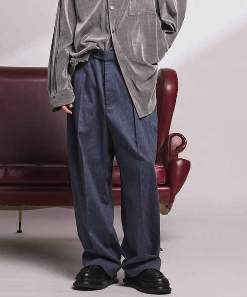 MAISON SPECIAL（メゾンスペシャル）の「《UNISEX》LINEN MIX Two-tuck Prime-Wide Tapered Slacks/リネンミックスプライムワイドツータックテーパードスラックス【MAISON SPECIAL/メゾンスペシャル】■セットアップ対応■（スラックス・メンズ・ブラック/ネイビー/アイボリー・2/1/0）」の3枚目の写真
