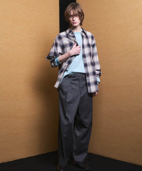 MAISON SPECIAL（メゾンスペシャル）の「《UNISEX》LINEN MIX Two-tuck Prime-Wide Tapered Slacks/リネンミックスプライムワイドツータックテーパードスラックス【MAISON SPECIAL/メゾンスペシャル】■セットアップ対応■（スラックス・メンズ・ブラック/ネイビー/アイボリー・2/1/0）」の7枚目の写真