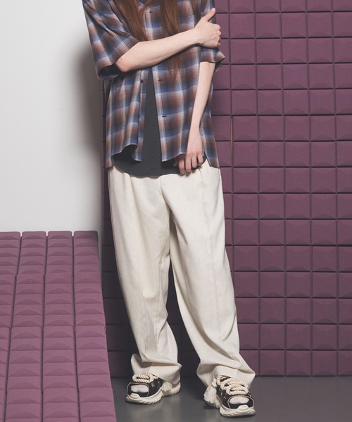 MAISON SPECIAL（メゾンスペシャル）の「《UNISEX》LINEN MIX One-tuck Prime-Wide Tapered Slacks/リネンミックスプライムワイドワンタックテーパードスラックス【MAISON SPECIAL/メゾンスペシャル】■セットアップ対応■（スラックス・メンズ・ブラック/ネイビー/アイボリー・2/1/0）」の19枚目の写真