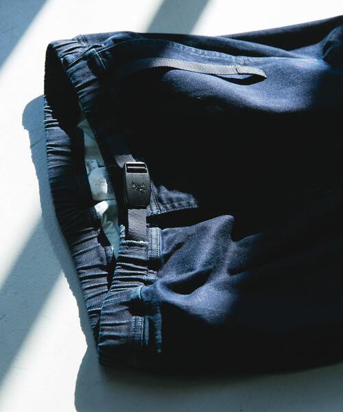 Gramicci（グラミチ）の「『別注』GRAMICCI　Stretch Denim Trouser（その他パンツ・メンズ・ライトインディゴブルー/ワンウォッシュ・SMALL/LARGE/MEDIUM）」の12枚目の写真