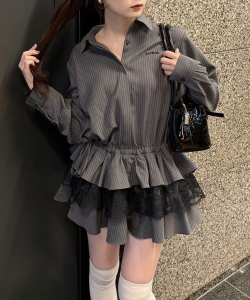 one after another NICE CLAUP(ワンアフターアナザーナイスクラップ)の「ティアードシャツワンピース(シャツワンピース・レディース・サックスブルー/オフホワイト/グレー・FREE)」の6枚目の写真
