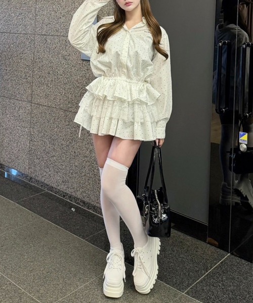 one after another NICE CLAUP(ワンアフターアナザーナイスクラップ)の「ティアードシャツワンピース(シャツワンピース・レディース・サックスブルー/オフホワイト/グレー・FREE)」の8枚目の写真