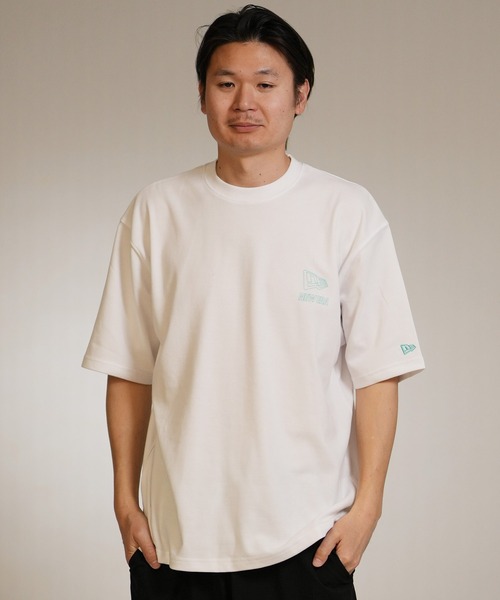 NEW ERA(ニューエラ)の「【ムラサキスポーツ別注】NEW ERA/ニューエラ PA SS OS PF T VERT Tシャツ(Tシャツ/カットソー・メンズ・ホワイト/ブラック・L/M/XL)」の16枚目の写真