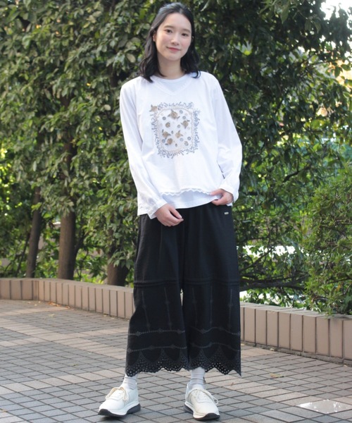 SUPER HAKKA（スーパーハッカ）の「レーヨンナイロンツイル　フラワーポイントスカラップ刺繍ワイドパンツ（その他パンツ・レディース・ブラック/グレー/ベージュ・FREE）」の8枚目の写真