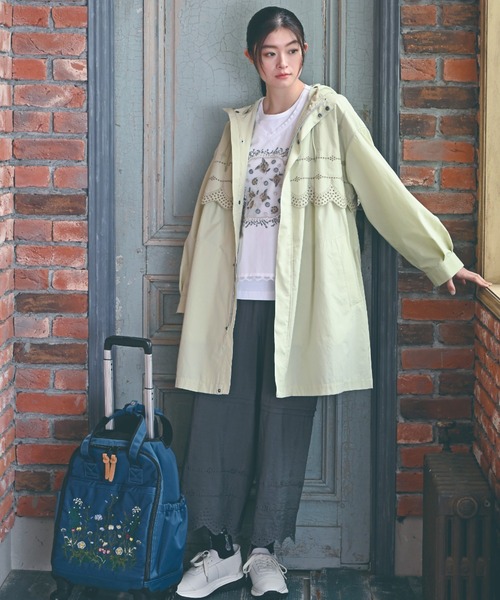 SUPER HAKKA（スーパーハッカ）の「レーヨンナイロンツイル　フラワーポイントスカラップ刺繍ワイドパンツ（その他パンツ・レディース・ブラック/グレー/ベージュ・FREE）」の12枚目の写真