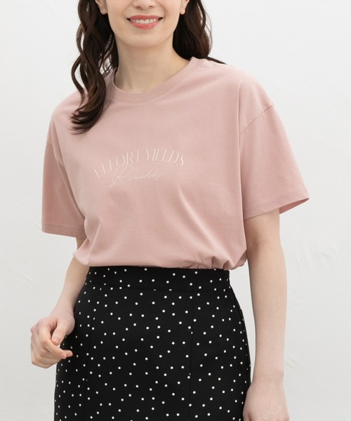 Honeys(ハニーズ)の「【ハニさら・接触冷感・UVカット・遮熱】きれいめロゴTシャツ(Tシャツ/カットソー・レディース・オフホワイト/ネイビー/ベージュ/ピンク/ブラック・LL/M/S/L)」の5枚目の写真