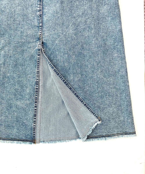 Q(キュー)の「ストレッチデニムナロースカート(スカート・レディース・ブルー/アイボリー・MEDIUM)」の15枚目の写真