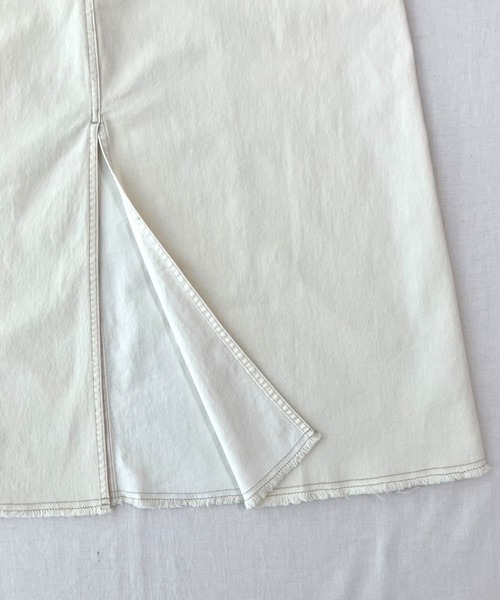 Q(キュー)の「ストレッチデニムナロースカート(スカート・レディース・ブルー/アイボリー・MEDIUM)」の16枚目の写真