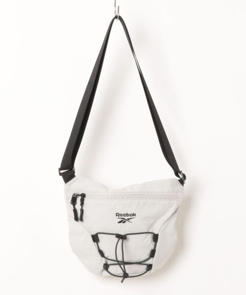 Reebok（リーボック）の「Reebok（リーボック）ナイロン ミニショルダーバッグ ドローコード / メンズ レディース コンパクト サブバッグ（ショルダーバッグ・メンズ・チャコールグレー/グレイッシュベージュ/ブラック・FREE）」の12枚目の写真
