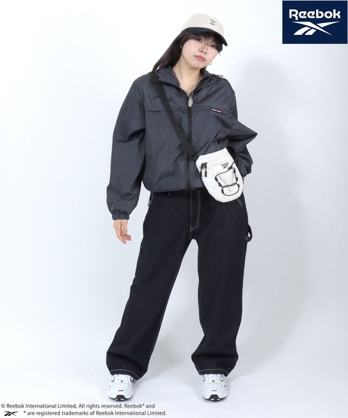 Reebok（リーボック）の「Reebok（リーボック）ナイロン ミニショルダーバッグ ドローコード / メンズ レディース コンパクト サブバッグ（ショルダーバッグ・メンズ・チャコールグレー/グレイッシュベージュ/ブラック・FREE）」の10枚目の写真