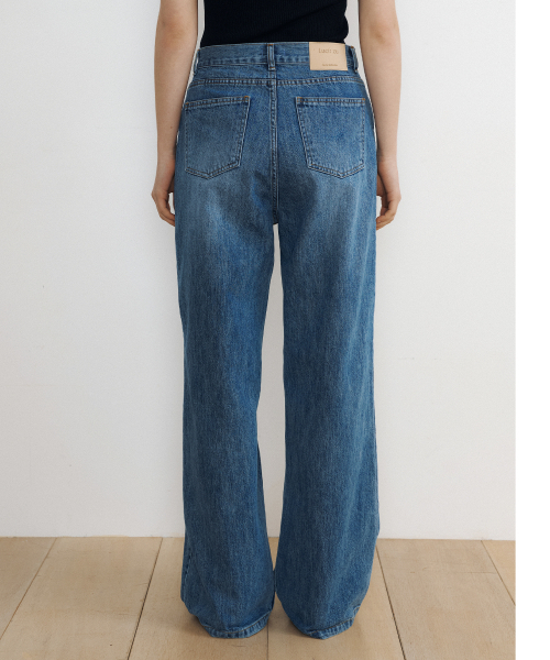 LUCIR ZU（ルシールズ）の「Distressed Wide-Leg Denim (blue)（デニムパンツ・レディース・その他・SMALL/MEDIUM）」の3枚目の写真