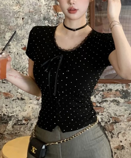 Sibra（シブラ）の「ドット柄レースネックリボンリブトップス（Tシャツ/カットソー・レディース・ブラック/アイボリー・M）」の8枚目の写真