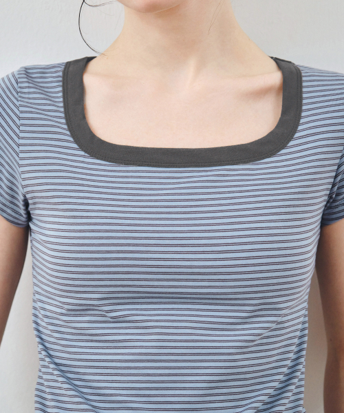 MONGDOL(モンドル)の「スクエアネックストライプ半袖TシャツブルーMDTS098BLUE(Tシャツ/カットソー・レディース・その他・SMALL/MEDIUM)」の2枚目の写真