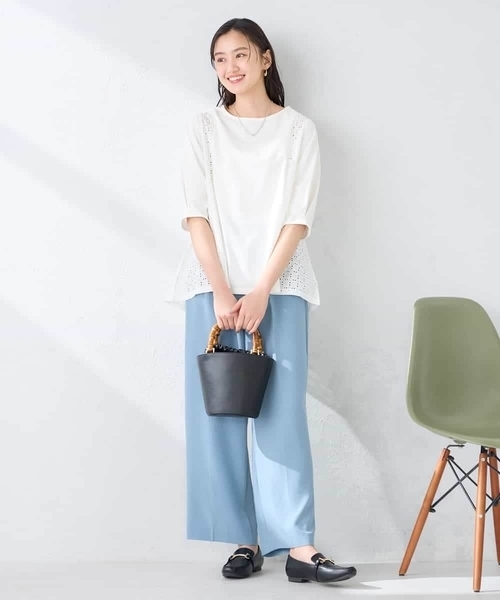 a.v.v(アーヴェヴェ)の「レース切替Aラインカットソー(Tシャツ/カットソー・レディース・クリーム/ホワイト・40/38)」の21枚目の写真