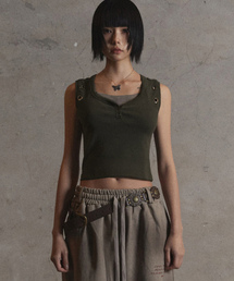 Gotter Gallery（ゴッターギャラリー）の「EYELET LAYERED SLEEVELESS_CHARCOAL（Tシャツ/カットソー）」
