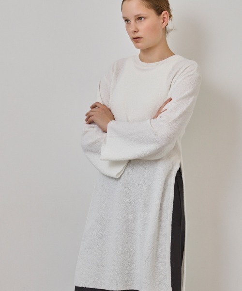 COMMON+HAUS(コモンハウス)の「オープンバック ニットチュニック(ニット/セーター・レディース・ホワイト/イエロー/ブラック・FREE)」の10枚目の写真