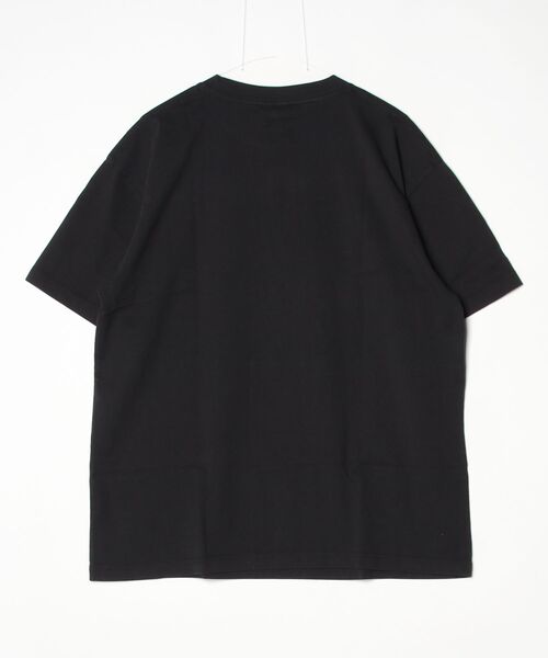 giant Vintage(ジャイアントヴィンテージ)の「【GIANT01】【Giant Vintage/ジャイアント ヴィンテージ】TUPAC LA PHOTO TEE FRONT SCREEN PRINT OVERSIZED BOX SILHOUETTE T-SHIRTS(Tシャツ/カットソー・メンズ・ブラック系その他・LARGE/MEDIUM/X-LARGE/SMALL)」の10枚目の写真