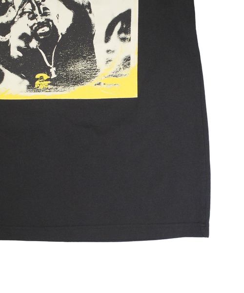 giant Vintage(ジャイアントヴィンテージ)の「【GIANT01】【Giant Vintage/ジャイアント ヴィンテージ】TUPAC LA PHOTO TEE FRONT SCREEN PRINT OVERSIZED BOX SILHOUETTE T-SHIRTS(Tシャツ/カットソー・メンズ・ブラック系その他・LARGE/MEDIUM/X-LARGE/SMALL)」の7枚目の写真
