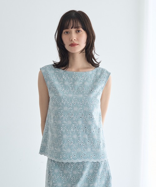 YECCA VECCA(イェッカヴェッカ)の「フラワーレースブラウス【セットアップ対応】(シャツ/ブラウス・レディース・オフホワイト/ネイビー/ライトブルー・FREE)」の19枚目の写真