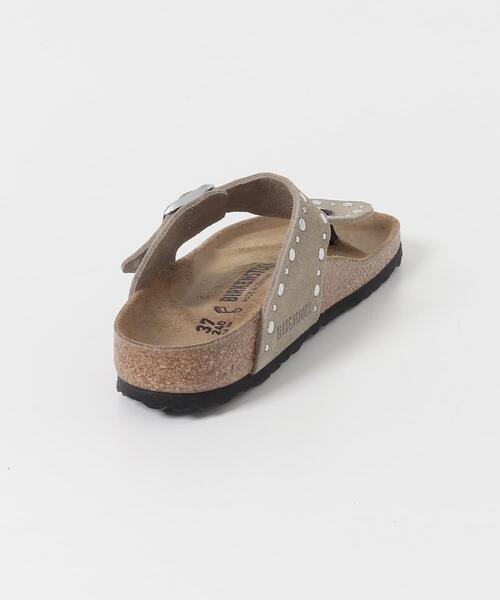 BIRKENSTOCK(ビルケンシュトック)の「BIRKENSTOCK GIZEH RIVET(サンダル・レディース・ベージュ系その他・37/38/36)」の4枚目の写真
