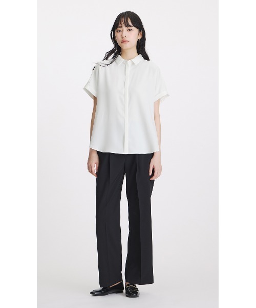 AOYAMA（アオヤマ）の「冷感シャツカラーブラウス【涼】【半袖】（シャツ/ブラウス・レディース・ネイビー/サックスブルー/ブラック/ベージュ/ブラウン/ホワイト・LL/L/M/S）」の18枚目の写真