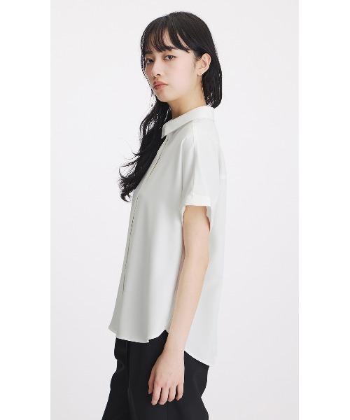 AOYAMA（アオヤマ）の「冷感シャツカラーブラウス【涼】【半袖】（シャツ/ブラウス・レディース・ネイビー/サックスブルー/ブラック/ベージュ/ブラウン/ホワイト・LL/L/M/S）」の7枚目の写真