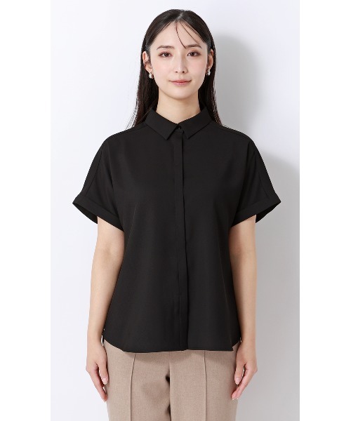 AOYAMA（アオヤマ）の「冷感シャツカラーブラウス【涼】【半袖】（シャツ/ブラウス・レディース・ネイビー/サックスブルー/ブラック/ベージュ/ブラウン/ホワイト・LL/L/M/S）」の21枚目の写真