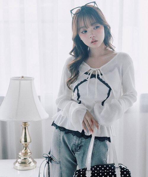 OLIVE des OLIVE(オリーブデオリーブ)の「ぺプラムキャミ+シアカーデセット(Tシャツ/カットソー・レディース・ピンク/ブラック/サックスブルー/オフホワイト・FREE)」の2枚目の写真