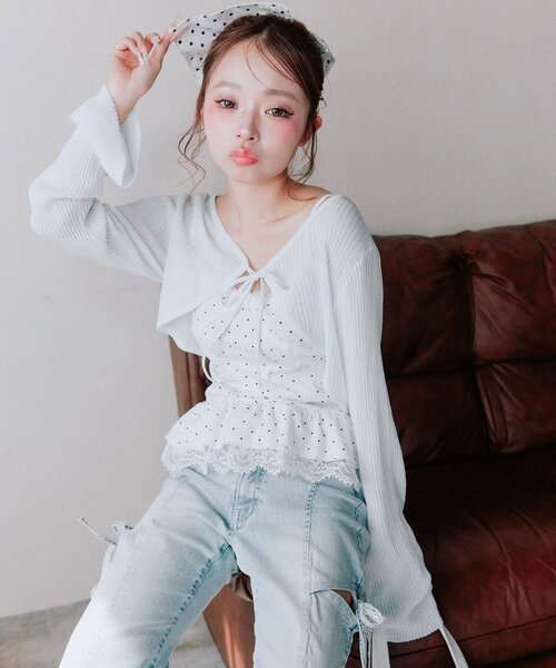 OLIVE des OLIVE(オリーブデオリーブ)の「ぺプラムキャミ+シアカーデセット(Tシャツ/カットソー・レディース・ピンク/ブラック/サックスブルー/オフホワイト・FREE)」の3枚目の写真