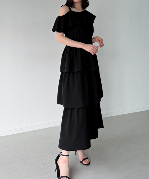junoah（ジュノア）の「ワンショルティアードワンピース【一部ペチスカートSET】（ワンピース・レディース・アイボリー/ライトブルー/ブラック・MEDIUM/SMALL/LARGE）」の9枚目の写真