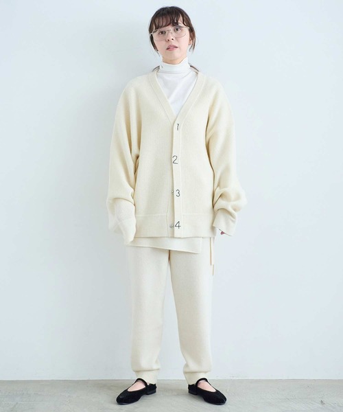 I am I in fact...(アイアムアイインファクト)の「TOLALA HI-NECK(Tシャツ/カットソー・レディース・ホワイト/ブラック/ブルー・FREE)」の14枚目の写真