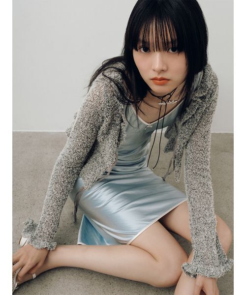 LILY BROWN(リリーブラウン)の「サテンタイトワンピース(ワンピース・レディース・ライトブルー/ピンク/ブラック・F)」の7枚目の写真
