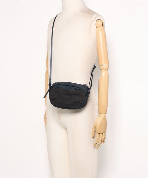 NAUGHTIAM(ノーティアム)の「【ABLE CARRY/エイブルキャリー】 Core Sling Mini Ripstop コアスリングミニ Ripstop Midnight Blue(バックパック/リュック・メンズ・ブラック・FREE)」の5枚目の写真