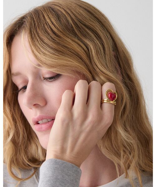 kate spade new york(ケイトスペード ニューヨーク)の「アムール リング(リング・レディース・レッド・6)」の3枚目の写真