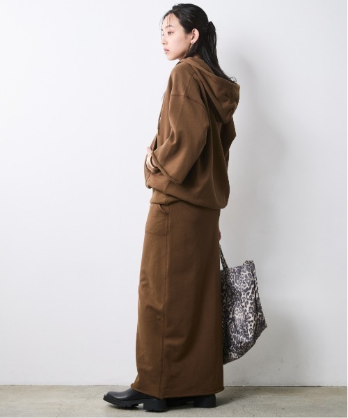 CHIC STYLE(シックスタイル)の「綿100%ハーフジップフーディ<大きいサイズ有>シックスタイル(パーカー・レディース・ブラウン/杢グレー・5L/4L/3L/LL/L/M)」の21枚目の写真