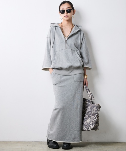 CHIC STYLE(シックスタイル)の「綿100%ハーフジップフーディ<大きいサイズ有>シックスタイル(パーカー・レディース・ブラウン/杢グレー・5L/4L/3L/LL/L/M)」の11枚目の写真