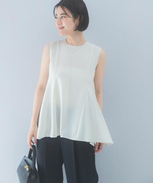URBAN RESEARCH ROSSO WOMEN(アーバンリサーチ ロッソ)の「クールタッチ吸水速乾フレアブラウス(シャツ/ブラウス・レディース・イエロー系その他/アイボリー/ネイビー・FREE)」の5枚目の写真